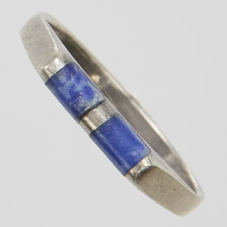 Ring, stl: 17¼, blå detaljer, silver 925 Vikt: 1,7 g