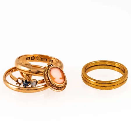 Diverse defekt/graverat guld: 9,4g bto i 18K & 6,2g i 23K.
