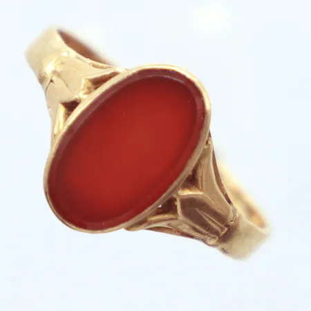 Ring , karneol, Ø16¼, 18k Vikt: 2 g