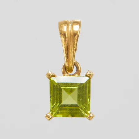 Hänge med peridot, 14,7x7,1mm, 18K Vikt: 1 g