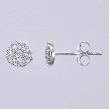 Ett par örhängen med vita stenar Ø 6mm, silver Vikt: 0,9 g