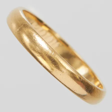 Ring, slät, Ø20, bredd: 3,3mm, personlig gravyr, ostämplad, 18K Vikt: 3,8 g
