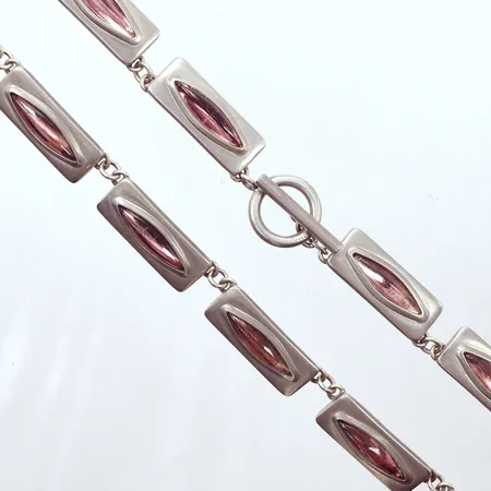 Collier, längd 40cm, bredd 10,5mm, navettformade lila stenar, Pewter Jörgen Jensen, tenn