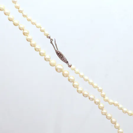 Pärlcollier, sötvatten, silverlås 4-7,5mm, längd 45cm Vikt: 0 g