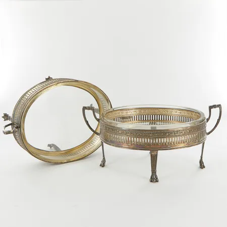 Två Jardinjärer med glasinsats, höjd ca 75mm, OXO, silver 830/1000,  Vikt: 910,5 g