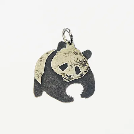 Hänge 25x21mm, Panda, silver 925/1000. Vikt: 2,9 g