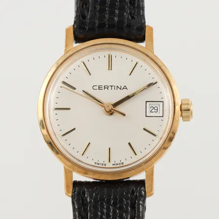 Damur Certina med gravyr, fungerar ej,diameter 21.4 mm, 18k.