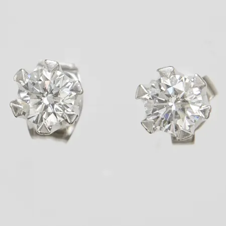 Enstensörhängen med diamanter 2 x ca 0,43ct, ca.W-TCr (H-I)/VS2, omaka snurrebussar, vitguld, 18K Vikt: 1,9 g