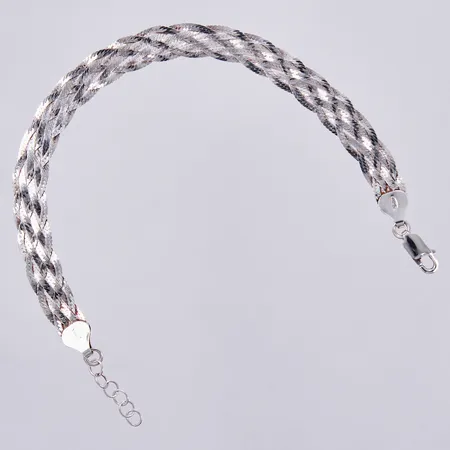 Armband, flätat, längd: ca 18-20cm, bredd: ca 8mm, GHA, 925/1000 silver  Vikt: 5,2 g