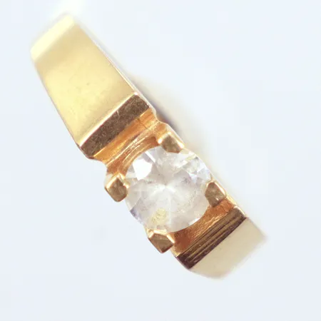 Ring, vit sten, Ø17, 18K Vikt: 3 g