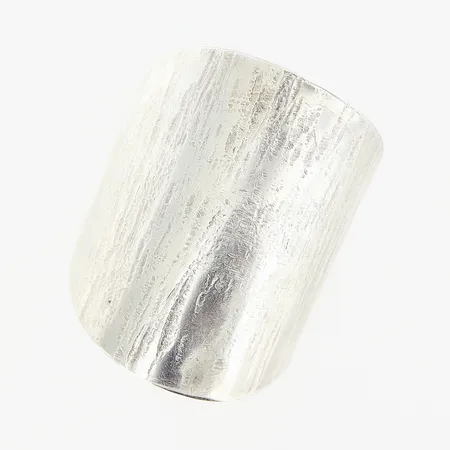 Ring stl 18, bredd 4-30mm, öppen skena, skevheter, ostämplad, silver, Vikt: 9,9 g