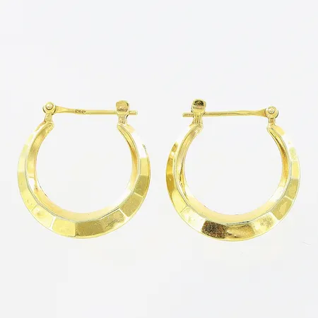 Ett par örhängen, 19mm, 14K Vikt: 1,1 g