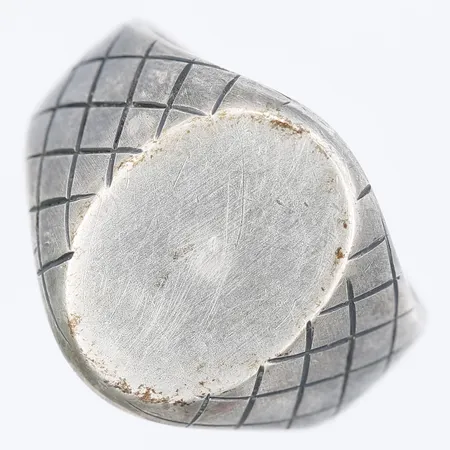 Klackring, stl: 19, bredd: 6-18mm, bruksslitage, 925/1000 silver.  Vikt: 11,5 g