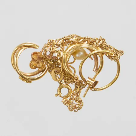 Diverse guld, trasigt, defekt, udda, odlade pärlor, stenar, 18K Vikt: 4,6 g