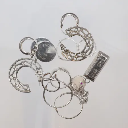 Diverse silver, delvis defekter och gravyr, silver 925/1000 Vikt: 35,9 g
