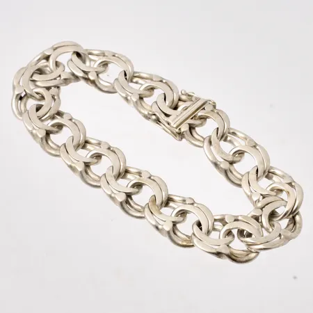 Armband i silver, 20cm, Bismarck, bredd 13,5mm, 830/1000, vikt 40,76g.