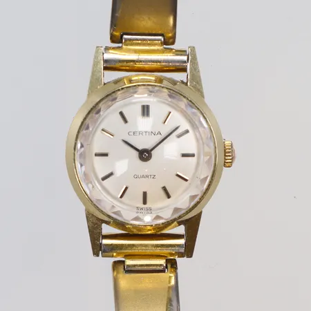 Damur Certina 14K Ø18mm boett nr. 133.9088.65, gravyr (företag), quartz (går ej), med guldfärgad stållänk (med slitage), bruttovikt 16g