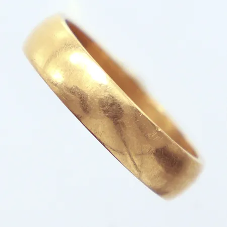 Ring, Ø18¼, gravyr, 18K Vikt: 5,8 g