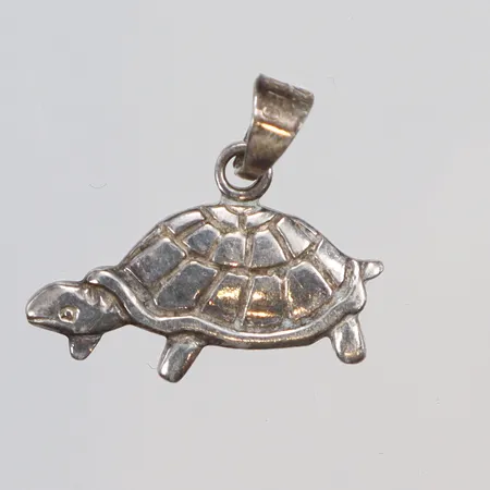 Hänge i form av sköldpadda 20x18mm, silver 925/1000 Vikt: 1,9 g