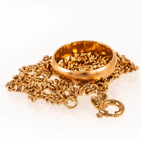 Diverse defekt/graverat guld i 18K. Vikt: 13,5g. 