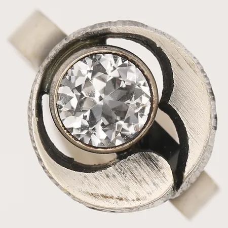 Ring med bergkristall, Finnfeeling, stl 17, justerbar, bredd 3-14mm, Finland, 925/1000 silver  Vikt: 3,7 g