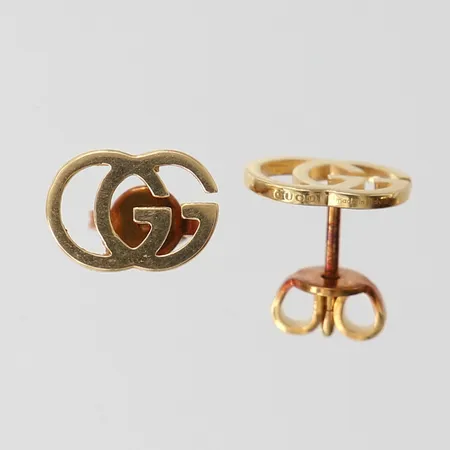 Ett par örhängen Gucci, ca 7x11mm, missfärgat stift, dustbag, box, Italy, 18K Vikt: 2,1 g