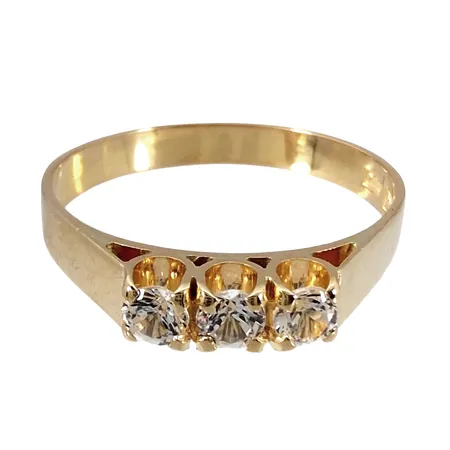 Ring, 18K guld, Bergkristaller Ø 3 mm, Bergmans Guldvaror (TBG), Arboga, svensk kontrollstämpel, Ø19¼ mm, bredd 3 mm Vikt: 2,7 g