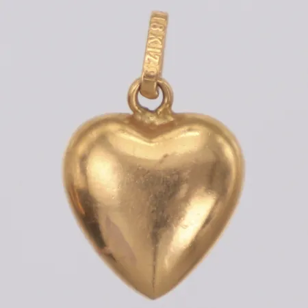 Hänge, hjärta, längd 18,0mm, bredd 10,9mm, personlig gravyr, 18k Vikt: 1,4 g