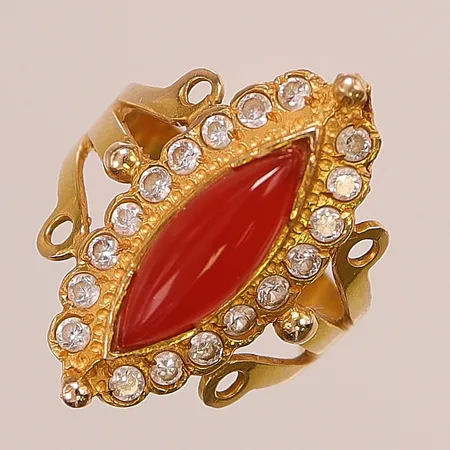 Ring med stenar, Ø18, infattningen bredd, 11x25mm, 18K, 5,7g.