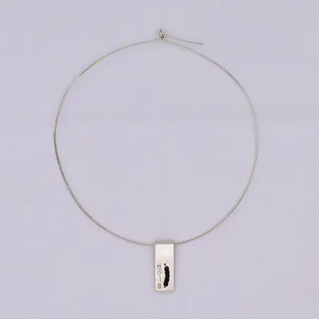 Stelt collier, Ø 12cm, hänge 11x30mm, silver 925/1000  Vikt: 7,4 g