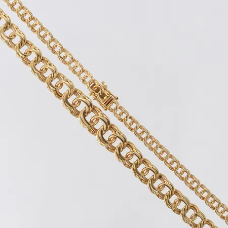 Kedja Bismarck, längd 45cm, bredd 5-10mm, 18K.  Vikt: 29,5 g