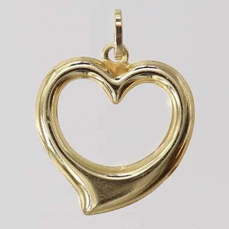 Hänge hjärta, ca 21,5x16mm inkl ögla. 18K  Vikt: 0,7 g
