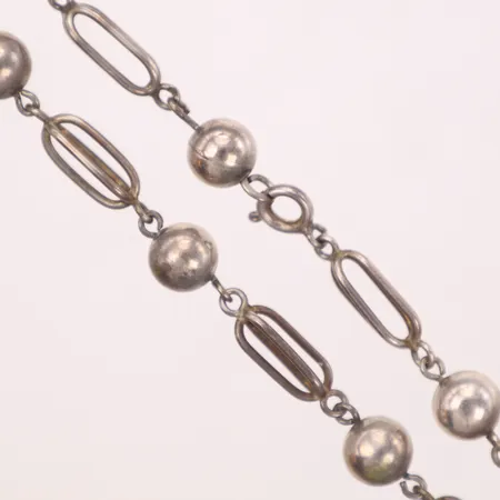 Collier, längd 41cm, bredd ca 8mm, smärre bucklor, silver 835/1000 Vikt: 19,2 g