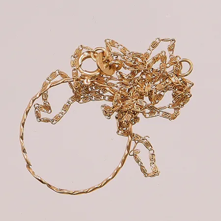 Diverse guld, defekt, 18K, 2,6g.