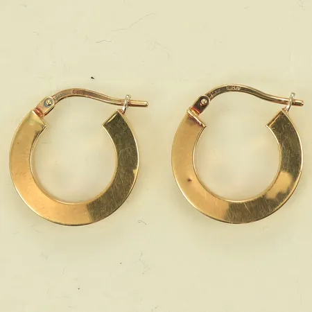 Örhängen, Ø16mm, repiga, buckla på ena örhänget, 18K, 1,9g Vikt: 1,9 g