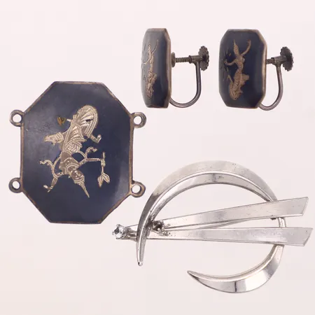 Diverse silver, defekt, silver 835-925/1000 Vikt: 17,9 g