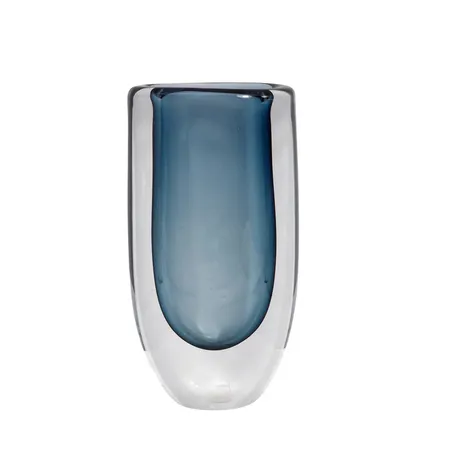 Konstglas - Vas, Vicke Lindstrand, Kosta, höjd 18 cm, bredd 9 cm, märkt med etikett, signerad undertill i botten - Kosta LH 5979, vikt 1550 gram Skickas med paket.