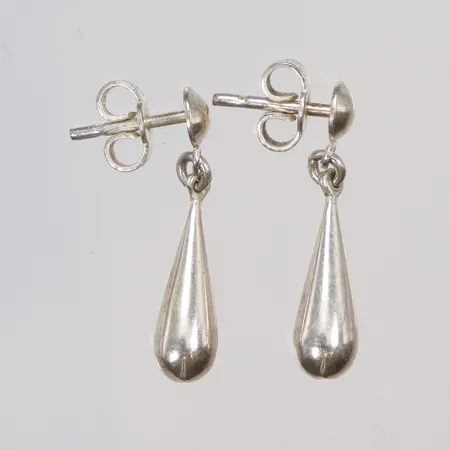 Ett par Örhängen 5x22mm, silver 925/1000 Vikt: 1,6 g
