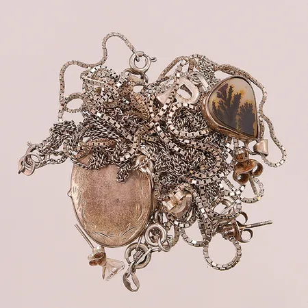 Diverse Silversmycken, skador finns, Silver S830-925/1000, 27,7g.