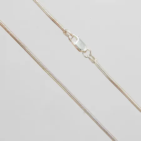 Kedja, ormlänk, bredd 2mm, Italien, 925/1000 silver Vikt: 16,2 g