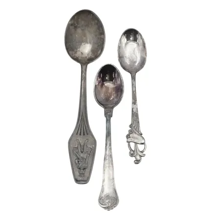 3 skedar, silver, 830/1000 vikt 54,0g Vikt: 54 g