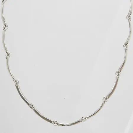 Collier, längd ca 40,5cm, bredd 2-4,5mm, Exign, 925/1000 silver Vikt: 28,4 g