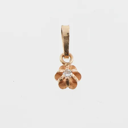 Hänge med diamant ca 0,01ct, höjd med ögla ca 10mm, 18k   Vikt: 0,2 g