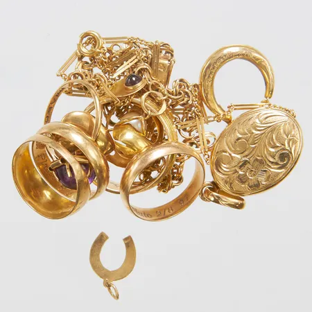 Diverse guld, defekta, 18K, bruttovikt: 32,9g Vikt: 0 g