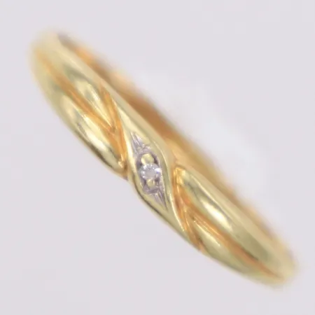 Ring, defekt, 14K  Vikt: 0,6 g