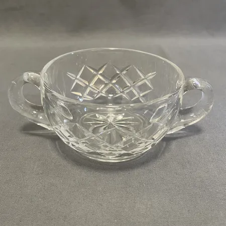 Skål med hänklar, höjd ca 5,5cm, klarglas 