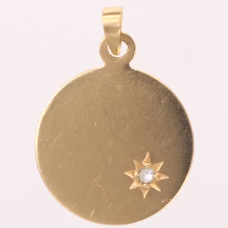 Hänge med vit sten, längd 23,4mm, bredd 16,3mm, 18K  Vikt: 1,3 g