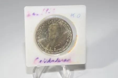 Silvermynt 2kr 1950 Gustaf V, silver 400/1000 Vikt: 14 g