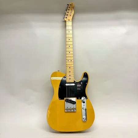 Elgitarr Fender Telecaster, made in Corona Californien, serienr US20060001, senapsgul, plast kvar, mjukt originalfodral  Skickas med Bussgods eller PostNord