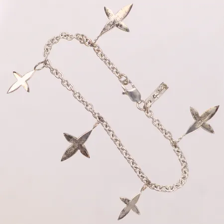 Armband, 17cm, fem berlocker, Attling, 925/1000 silver Vikt: 9,8 g